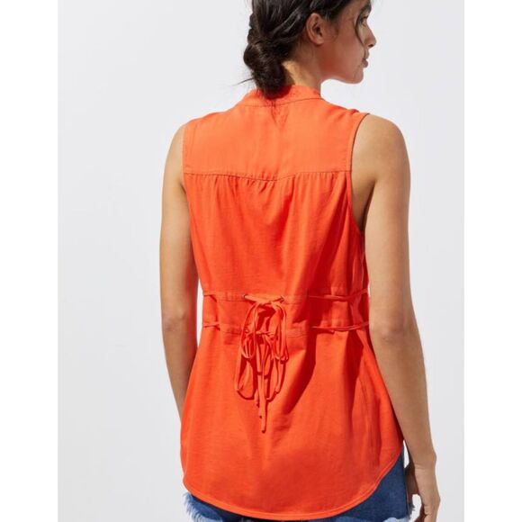 🧺Tiny by Anthropologie | 100% Cotton Eyelet Embroidered Side Tie Tank | Medium - Picture 2 of 7